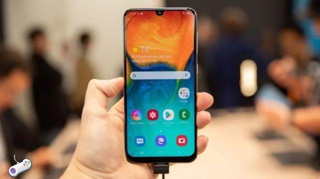 Como consertar o Samsung Galaxy A30 que continua travando