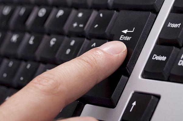 How to fix when the Enter key doesn't work on Windows 10?