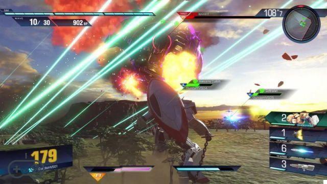 Em batalha com o Mobile Suit na revisão do Gundam Versus