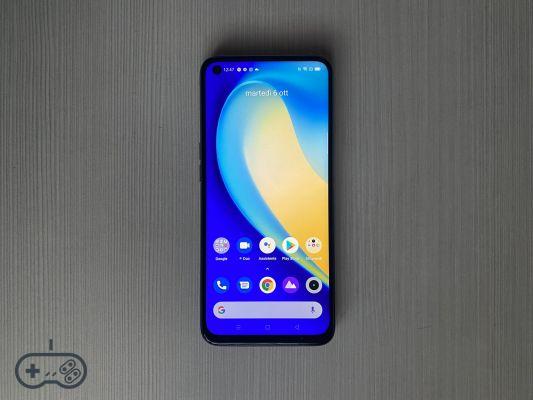 Realme 7 - Review, la marque plonge dans le futur des smartphones