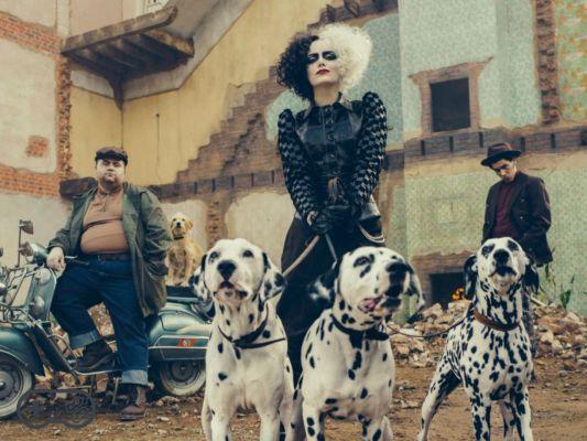 Cruella: Emma Stone is the elegant and tedious star of the film's poster