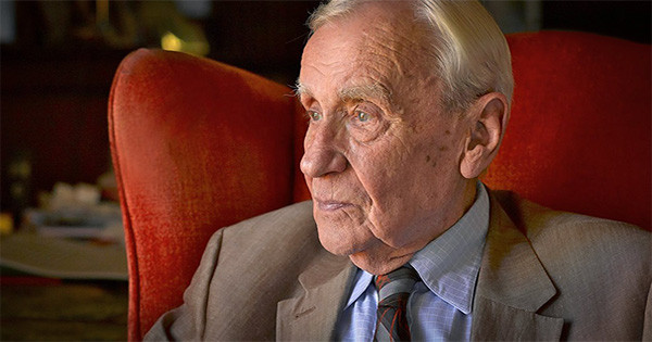 Christopher Tolkien, fils de JRR Tolkien, nous quitte à 95 ans