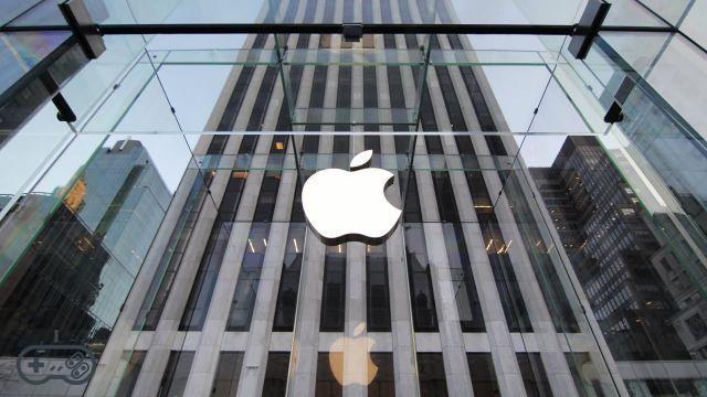 Apple: an AR viewer and smart glasses are coming by 2025?