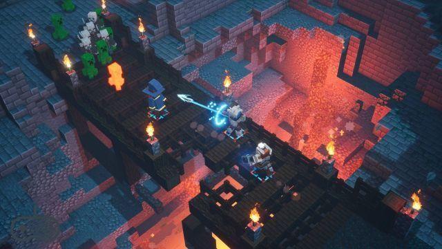 Minecraft Dungeons is shown in a new short trailer