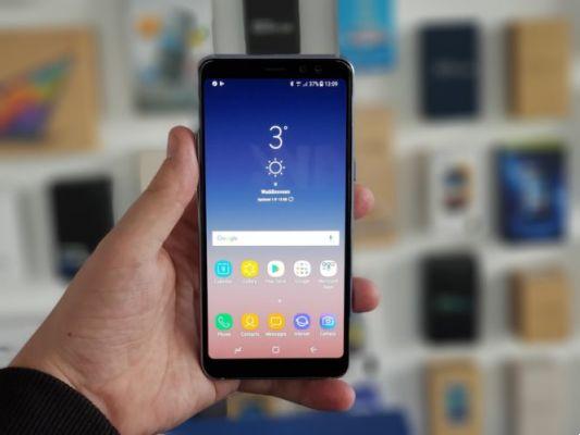 Como conectar o Samsung Galaxy A8 à TV